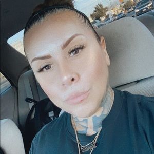 Meet your Posher, Maria